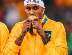 爱游戏-包含内马尔迎来三赛季高光表现，西班牙队球迷沸腾！的词条