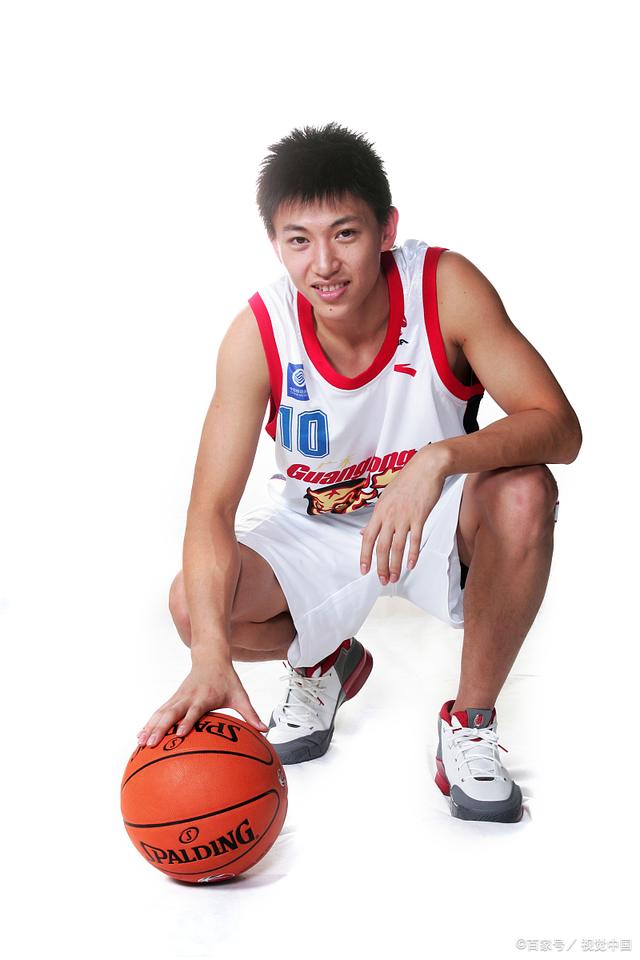 爱游戏-摩纳哥窗口期主帅复盘;志在CBA季后赛名次提升;气氛紧张;资深球员宣示担当的简单介绍