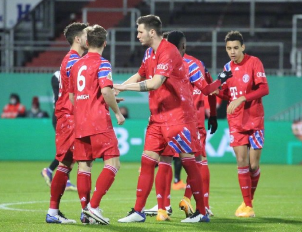 爱游戏体育-岭南鲸鲨队鏖战钱塘黑豹队,击剑联赛读秒绝平,转换速度占优。复盘值得玩味(血战狙击岭)