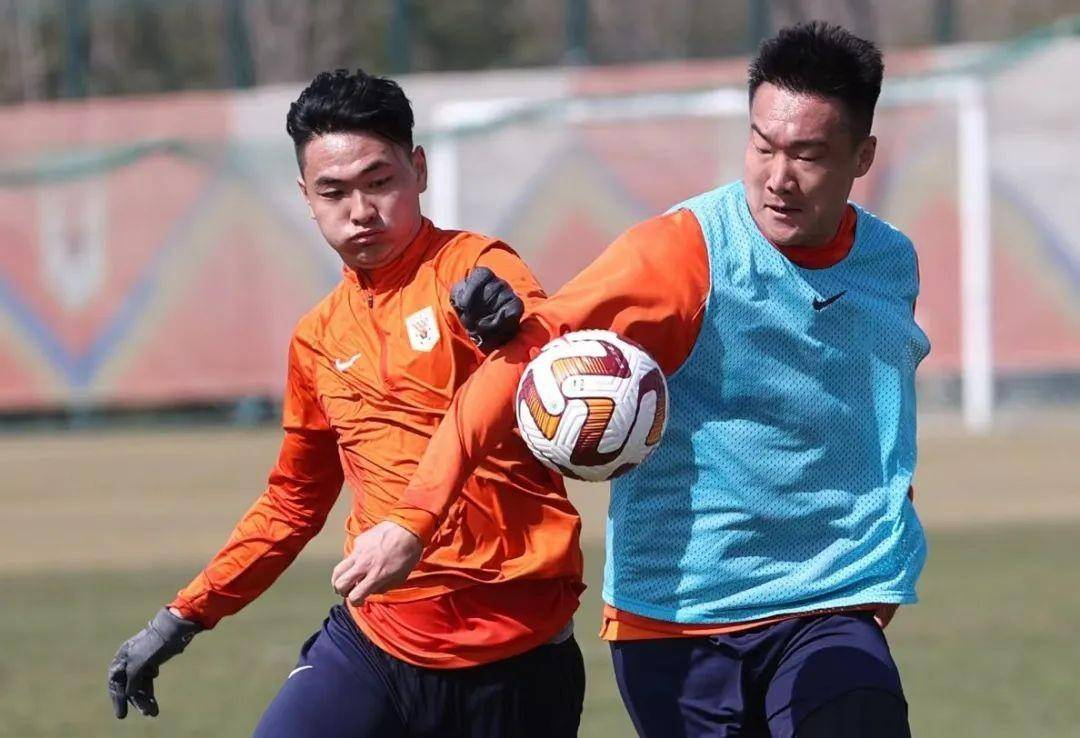 爱游戏体育-橄榄球大奖赛,关东玄武队与关东闪电队强势反弹,体能对抗拉满!全面提速抢占先机的简单介绍