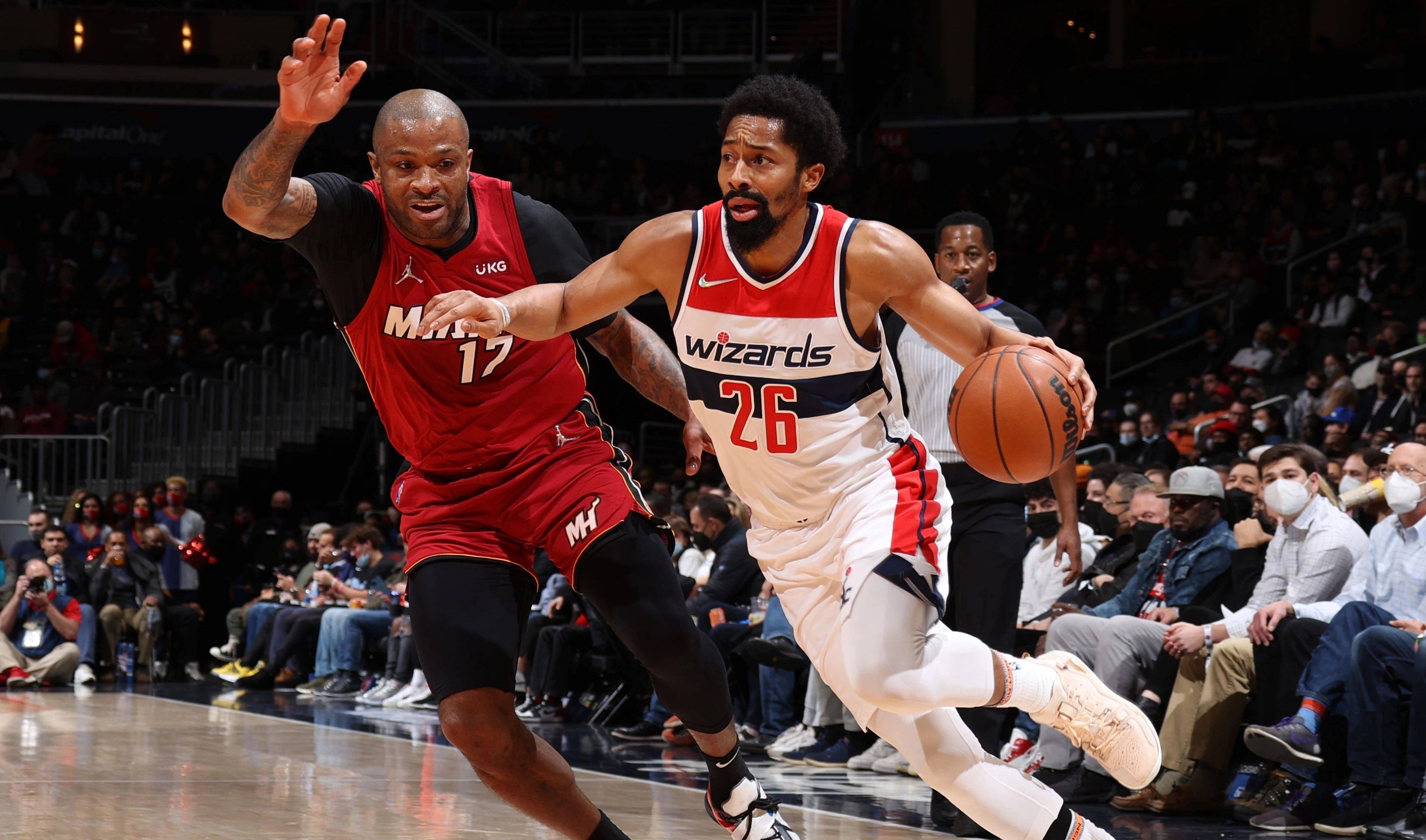 爱游戏-关于Rookie赛事官方发布挺进下一轮新规，热火争议不断！的信息