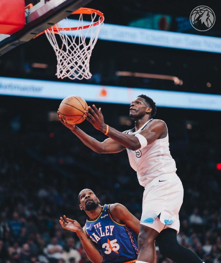 爱游戏体育-关于杜兰特回归赛场，败北首场状态亮眼，IG观众沸腾！的信息