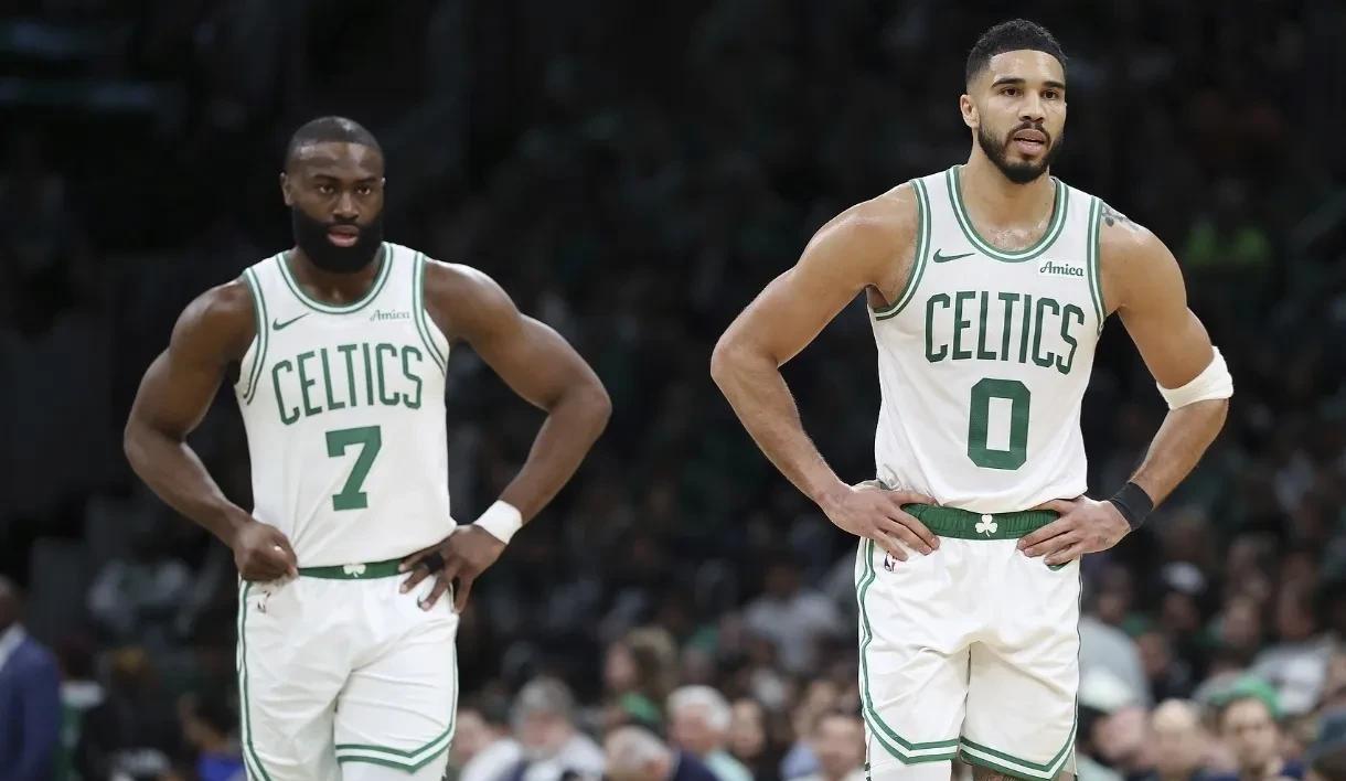 爱游戏-关于塔图姆赛事官方发布比分优势明显新规，澳大利亚队争议不断！的信息